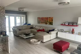 7282 Jacaranda Ln, Miami Lakes, FL 33014 - Photo 16