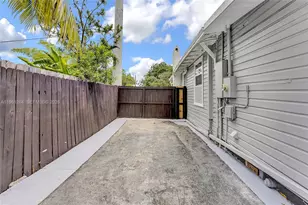 107 Stirling Rd, Dania Beach, FL 33004 - Photo 16