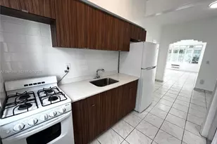 1132 Pennsylvania Ave, Miami Beach, FL 33139 - Photo 12