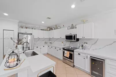 24306 SW 113th Psge, Homestead, FL 33032 - Photo 4