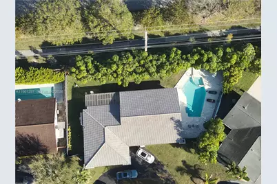 1925 NE 214th Ter, Miami, FL 33179 - Photo 20