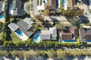 1925 NE 214th Terrace, Miami, FL 33179 - Photo 22