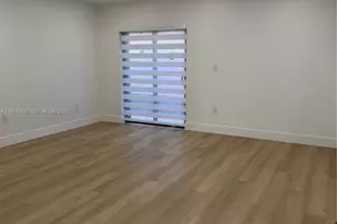 18940 SW 113th Ct, Miami, FL 33157 - Photo 6