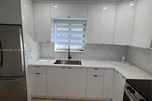 18940 SW 113th Ct, Miami, FL 33157 - Photo 12