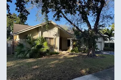 14241 SW 106th Ter, Miami, FL 33186 - Photo 2