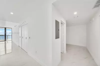 700 NE 24th St #1902, Miami, FL 33137 - Photo 24