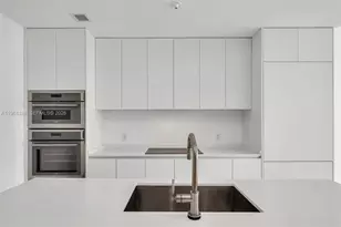 700 NE 24th St, Miami, FL 33137 - Photo 22