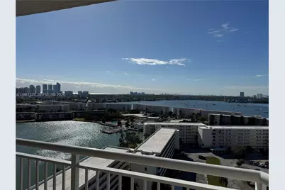 18041 Biscayne Blvd #1701, Aventura, FL 33160 - Photo 10