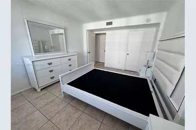 18041 Biscayne Blvd #1701, Aventura, FL 33160 - Photo 18