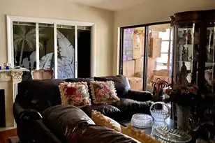 7707 Ashmont Cir, Tamarac, FL 33321 - Photo 2