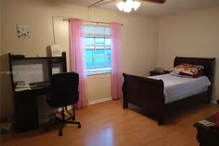 7554 Stirling Rd, Davie, FL 33024 - Photo 8