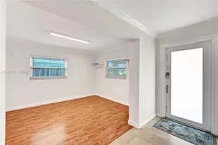 2724 SW 47th St, Dania Beach, FL 33312 - Photo 12