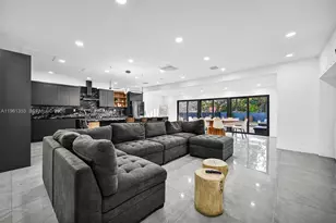 112 NW 53rd St, Miami, FL 33127 - Photo 60