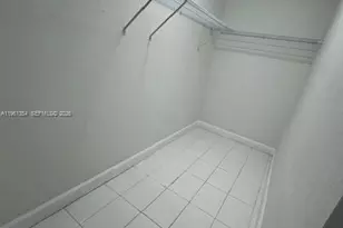 13701 Kendale Lakes Cir, Miami, FL 33183 - Photo 16