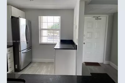 805 Cypress Blvd #205, Pompano Beach, FL 33069 - Photo 2
