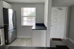 805 Cypress Blvd, Pompano Beach, FL 33069 - Photo 2