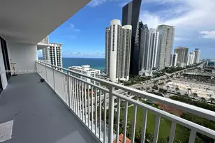 210 174th St, Sunny Isles Beach, FL 33160 - Photo 2