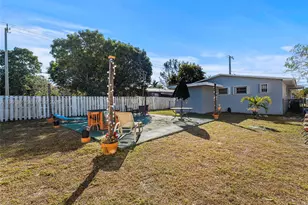 811 NW 112th St, Miami, FL 33168 - Photo 34