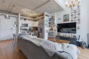 690 SW 1st Ct, Miami, FL 33130 - Photo 12