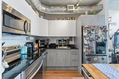 690 SW 1st Ct #3124, Miami, FL 33130 - Photo 8