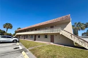 3777 NW 78th Ave, Davie, FL 33024 - Photo 10