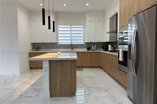 4493 NW 81st Ave, Doral, FL 33166 - Photo 8