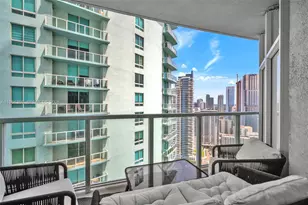 1900 N Bayshore Dr, Miami, FL 33132 - Photo 18