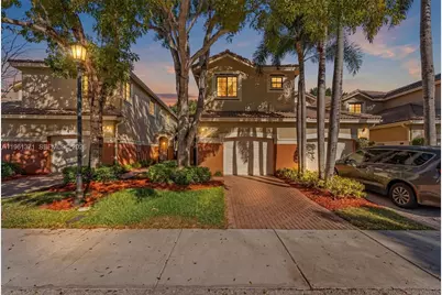 3815 Tree Top Dr, Weston, FL 33332 - Photo 1