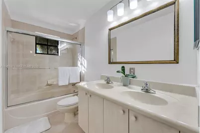 3815 Tree Top Dr, Weston, FL 33332 - Photo 20