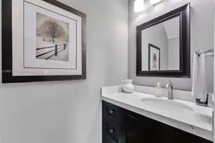 3815 Tree Top Dr, Weston, FL 33332 - Photo 8