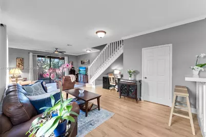 3815 Tree Top Dr, Weston, FL 33332 - Photo 6