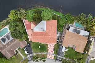 3241 NW 40th St, Lauderdale Lakes, FL 33309 - Photo 26