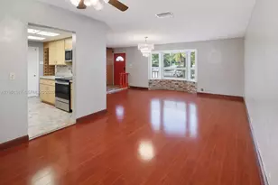 3241 NW 40th St, Lauderdale Lakes, FL 33309 - Photo 8