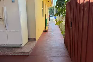 4761 NW Flagler Terrace, Miami, FL 33126 - Photo 30