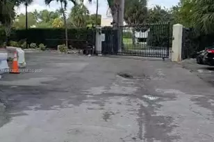 7751 NE Bayshore Ct, Miami, FL 33138 - Photo 2