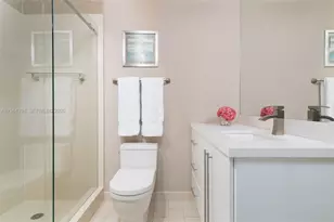 79 SW 12th St, Miami, FL 33130 - Photo 10