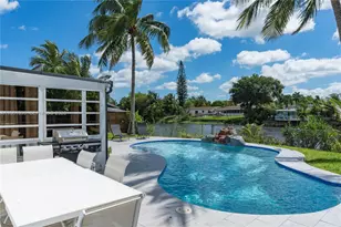 390 NW 40th St, Deerfield Beach, FL 33064 - Photo 16