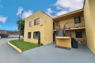 556 NW 114th Ave, Sweetwater, FL 33172 - Photo 2