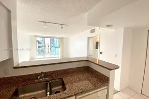 1155 Brickell Bay Dr, Miami, FL 33131 - Photo 6