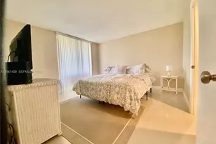 8035 SW 107th Ave, Miami, FL 33173 - Photo 14