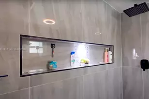 8275 Shadow Wood Blvd, Coral Springs, FL 33071 - Photo 12