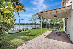 4450 Banyan Trails Dr, Coconut Creek, FL 33073 - Photo 8