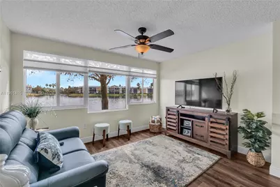 7406 N Devon Dr #108, Tamarac, FL 33321 - Photo 18