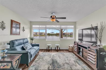 7406 N Devon Dr #108, Tamarac, FL 33321 - Photo 16