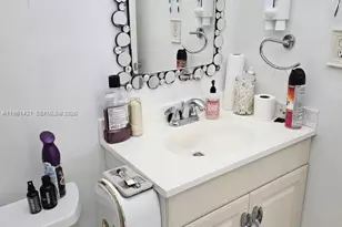 8020 N Colony Cir N, Tamarac, FL 33321 - Photo 16