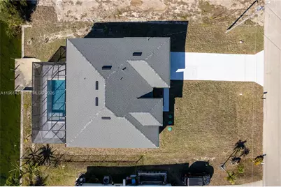 3318 NE 13th Pl, Other City - In The State Of Florida, FL 33909 - Photo 8