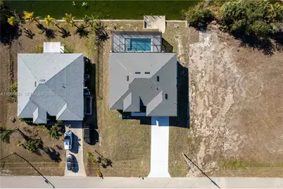 3318 NE 13th Pl, Other City - In The State Of Florida, FL 33909 - Photo 26