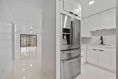 9740 NW 10th St #82, Pembroke Pines, FL 33024 - Photo 20