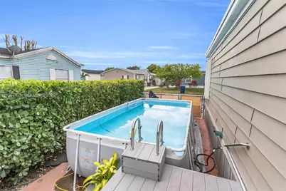 19800 SW 180th  Ave, Miami, FL 33187 - Photo 20