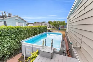 19800 SW 180th Ave, Miami, FL 33187 - Photo 20